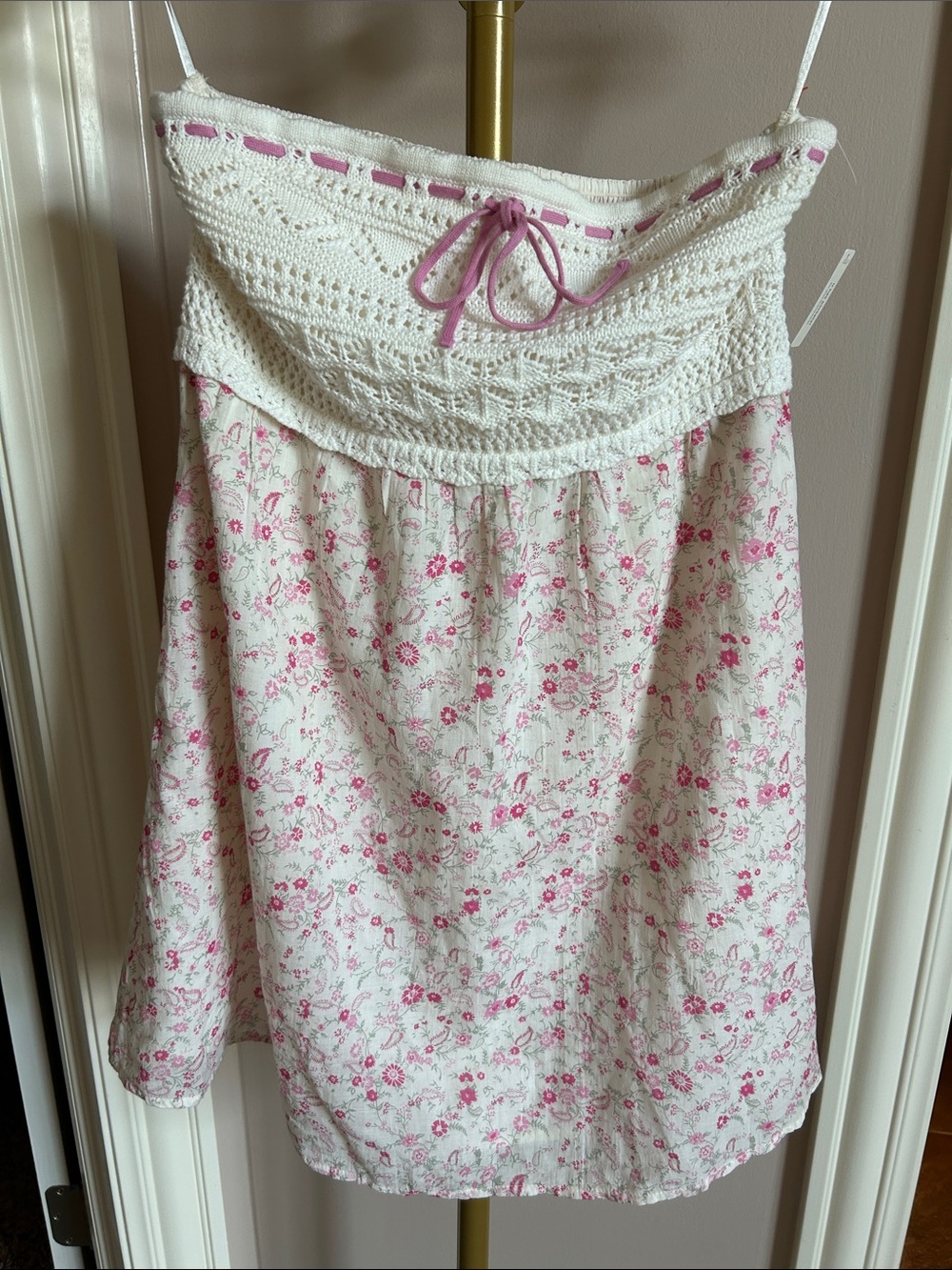 Hollister Floral Dress(size Large) - Picture 10 of 11